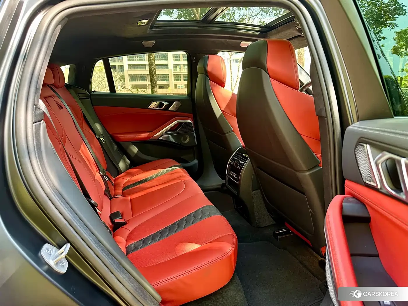 BMW X6 M id 4559765 из Китая 22