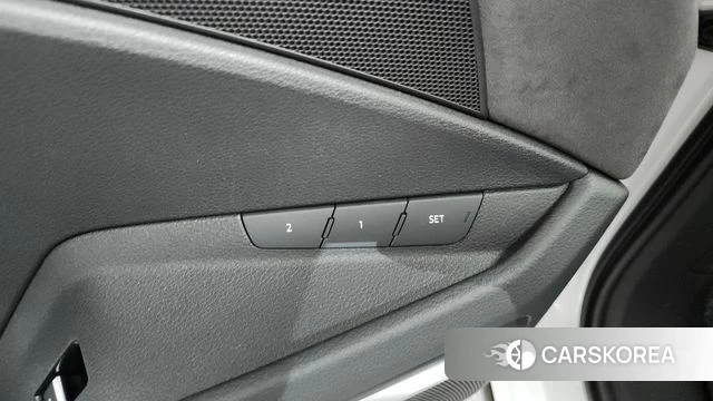 Audi e-Tron id 4476094 из Кореи 22