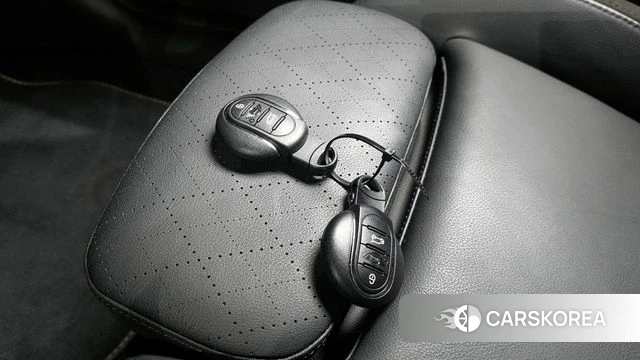 Mini Cooper Electric id 4309355 из Кореи 22