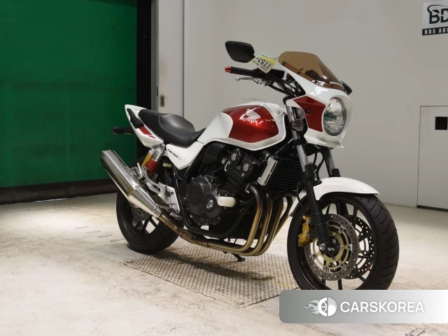 Проданный Honda CB400SF 2016 из Японии, фото 3
