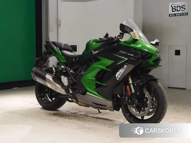 Проданный Kawasaki NINJA H2 SX 2023 из Японии, фото 4