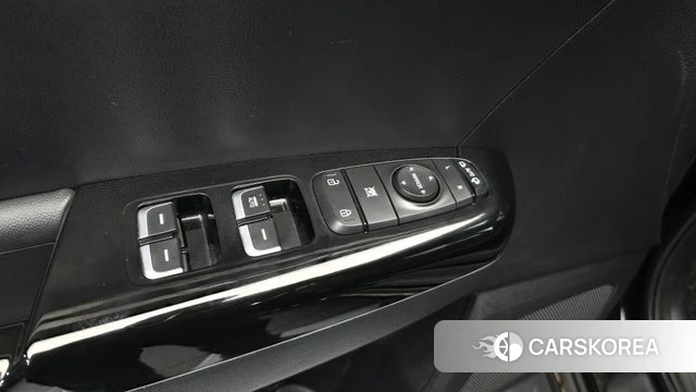 Kia Sportage The Bold id 4225593 из Кореи 22