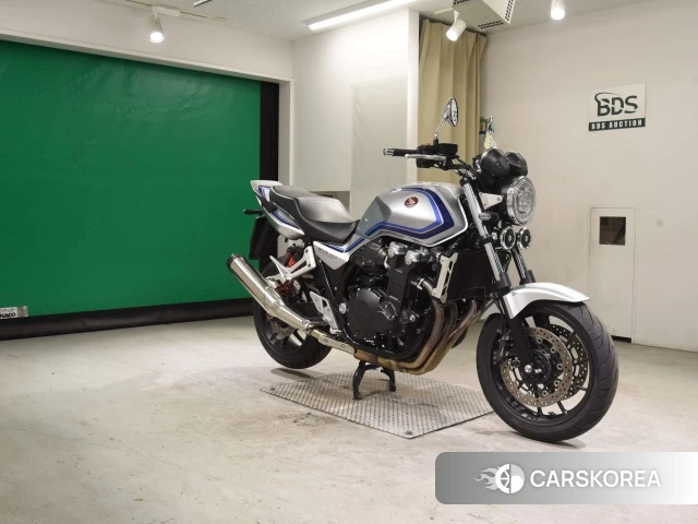 Honda CB1300SF id 3949406 из Японии 22