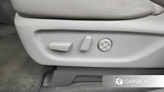 Kia The New Carnival id 4642933 из Кореи 22