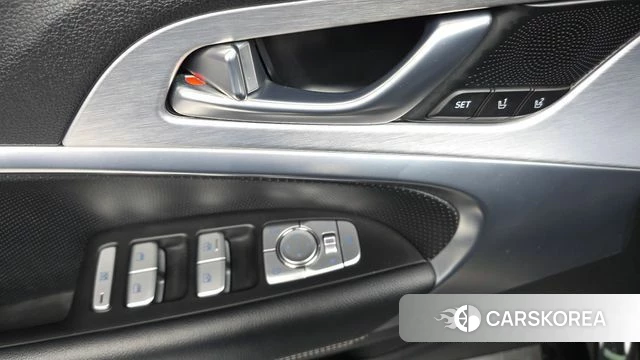 Genesis G70 id 4776281 из Кореи 22