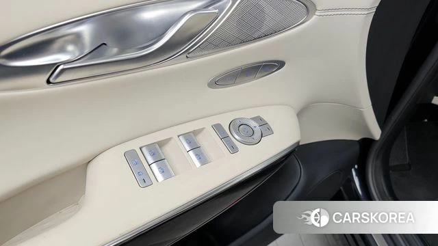 Genesis GV70 id 4688329 из Кореи 22