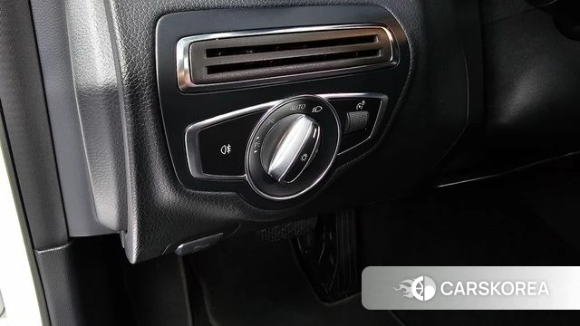 Mercedes-Benz C-Class W205 id 4536275 из Кореи 22