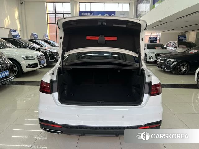 Audi A4L id 4290436 из Китая 22