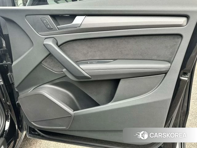 Audi Q5L Sportback id 4238371 из Китая 22