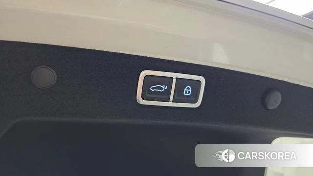 Hyundai Grandeur Hybrid (GN7) id 4302551 из Кореи 22