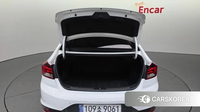 Hyundai The New Avante AD id 4574190 из Кореи 22