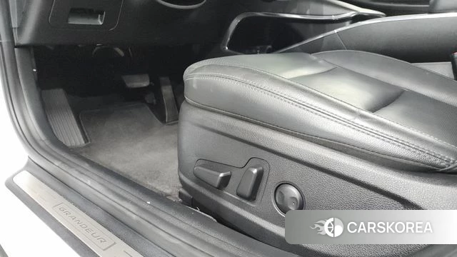 Hyundai The New Grandeur IG id 4409042 из Кореи 22