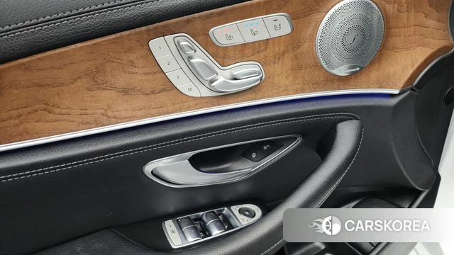Mercedes-Benz E-Class W213 id 4562981 из Кореи 22