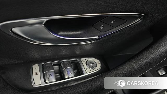 Mercedes-Benz E-Class W213 id 4363318 из Кореи 22