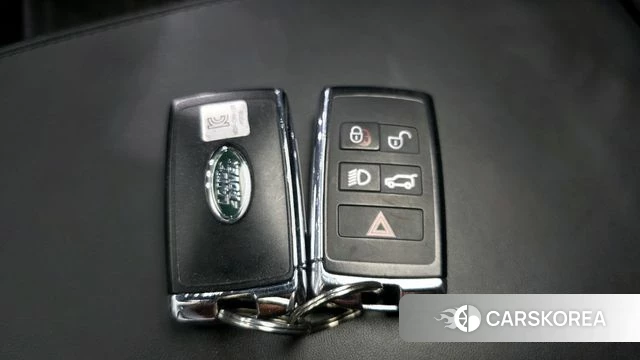 Land Rover Discovery 5 id 4188554 из Кореи 22