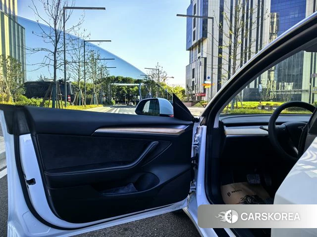 Tesla Model 3 id 4190389 из Китая 22