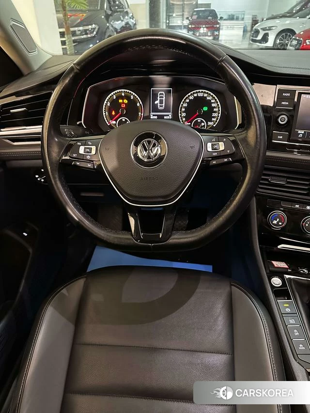 Volkswagen Sagitar id 4253347 из Китая 22