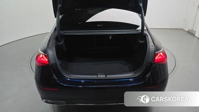 Mercedes-Benz E-Class W214 id 4315152 из Кореи 22