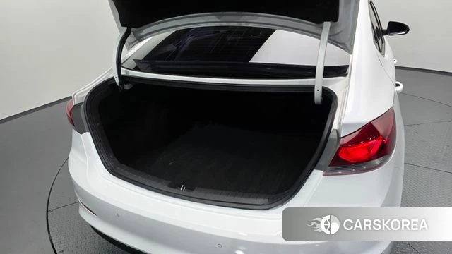 Hyundai Avante AD id 4530964 из Кореи 22