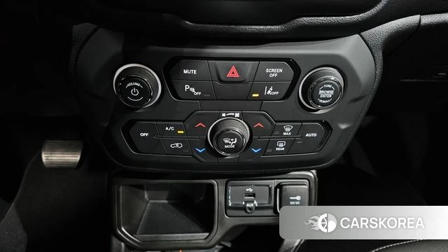 Jeep Renegade id 4650058 из Кореи 22
