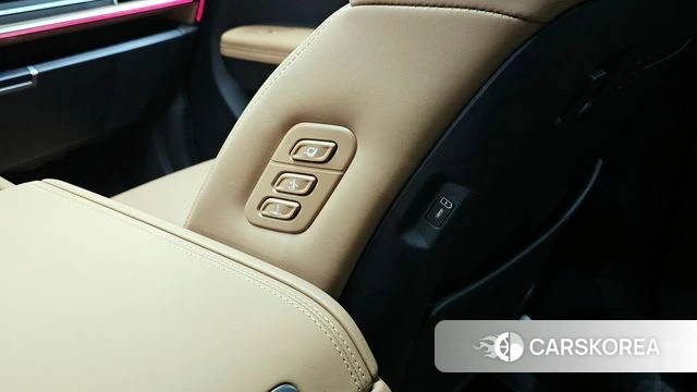 Hyundai Santa Fe (MX5) id 4292345 из Кореи 22