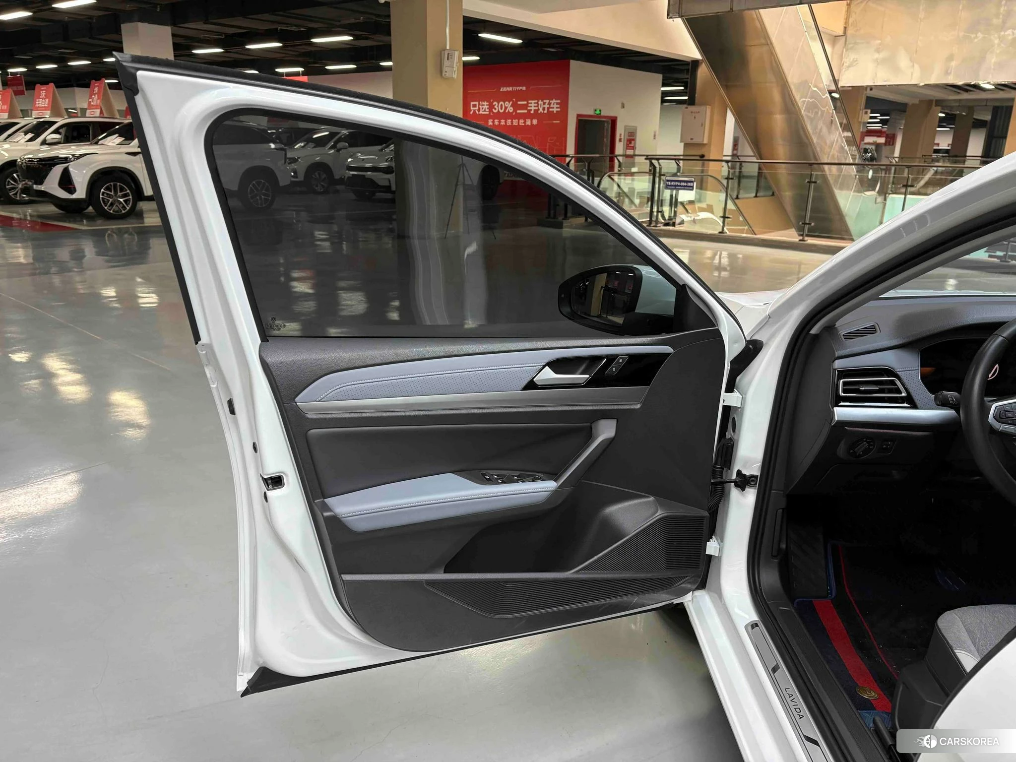 Volkswagen Lavida id 4441026 из Китая 22