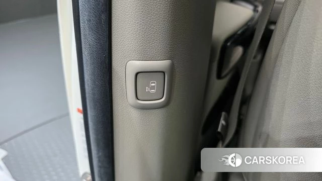 Kia The New Carnival id 4708626 из Кореи 22