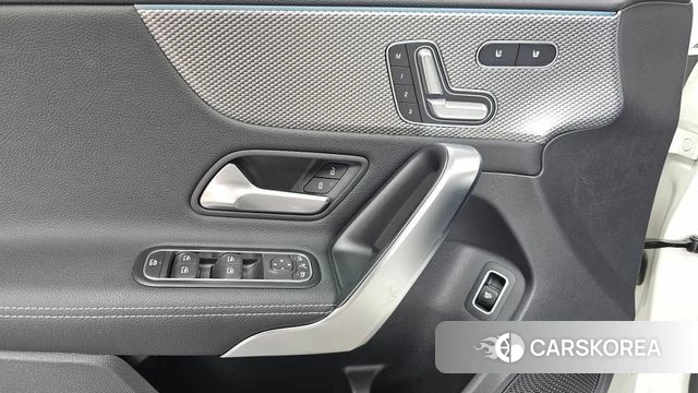 Mercedes-Benz A-Class W177 id 4524696 из Кореи 22