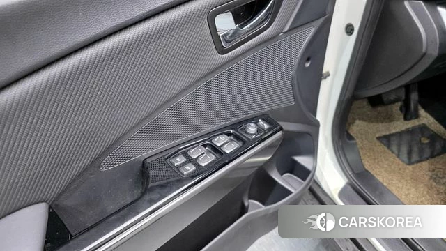 Ssangyong Tivoli Air id 4224840 из Кореи 22