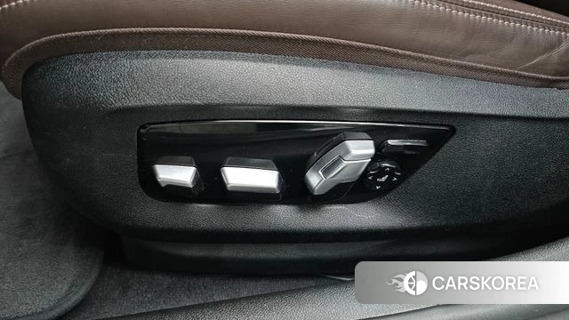 BMW 5 Series (G30) id 4658389 из Кореи 22