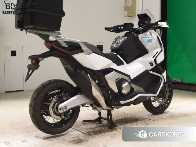 Honda X-ADV 750 id 3949813 из Японии 21