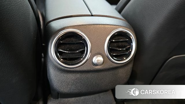 Mercedes-Benz C-Class W205 id 4551451 из Кореи 22