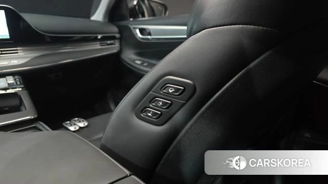Hyundai The New Grandeur IG id 4619830 из Кореи 22