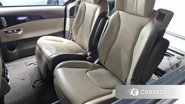 Kia Carnival 4th generation id 4893955 из Кореи 22