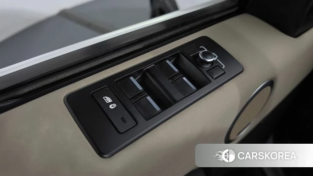 Land Rover Discovery 5 id 4305018 из Кореи 22