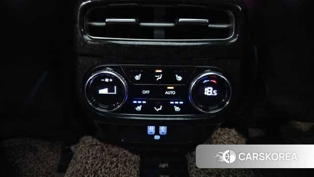 Genesis GV70 id 4501305 из Кореи 22