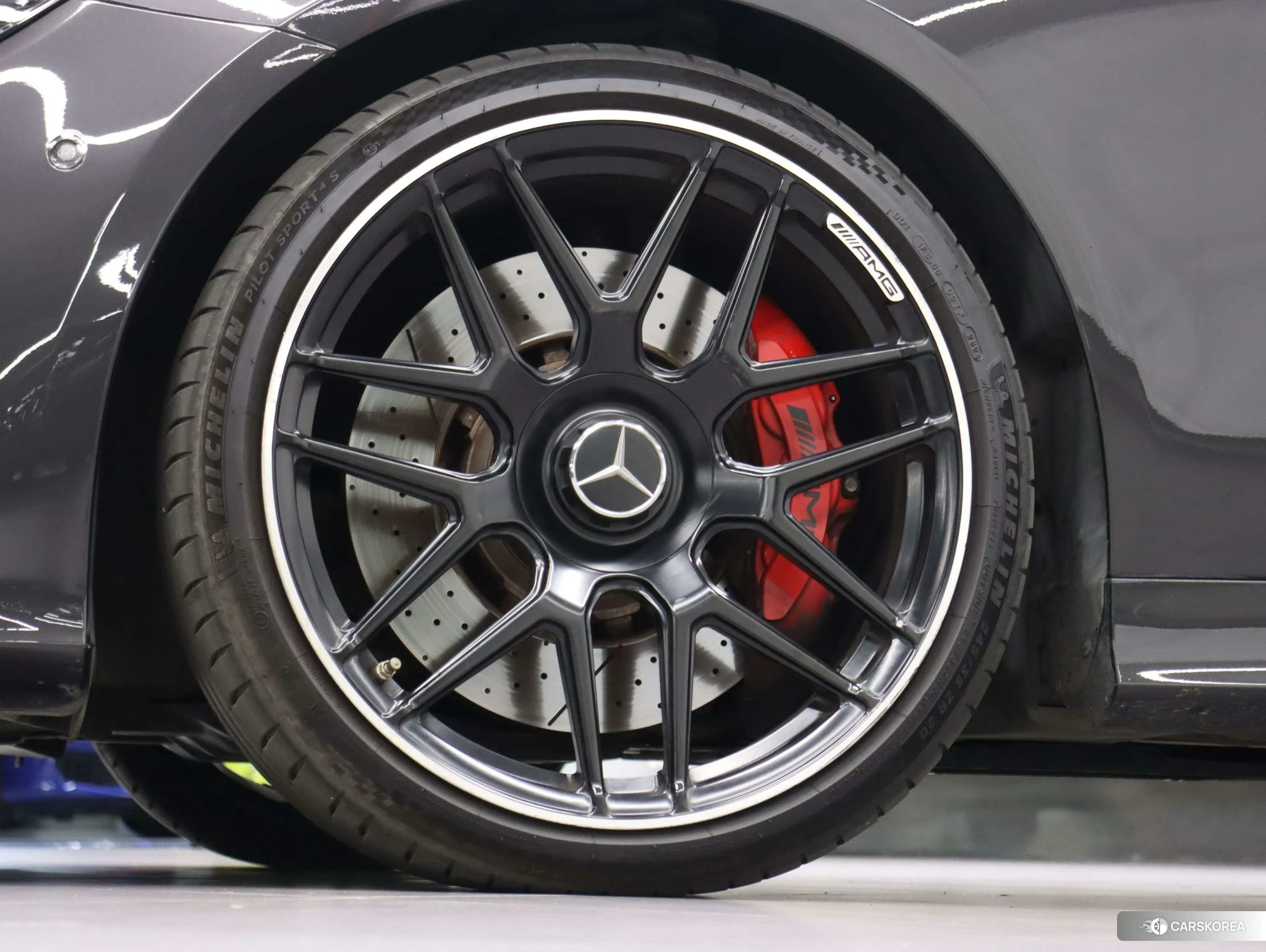 Mercedes-Benz E-class AMG id 4467699 из Китая 22