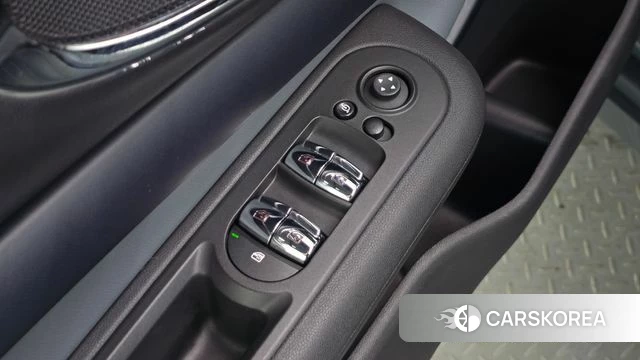 Mini Cooper Clubman id 4661137 из Кореи 22
