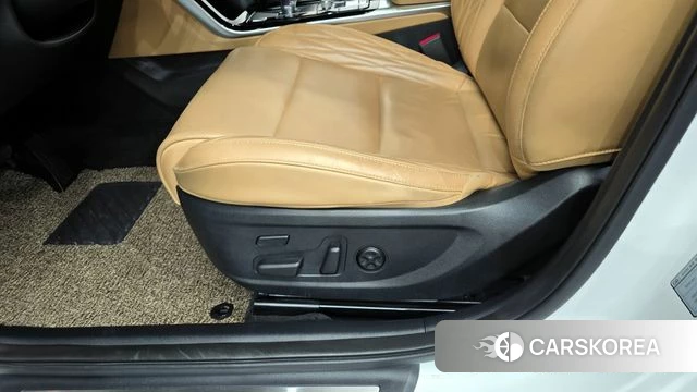 Kia K7 Premier Hybrid id 4268902 из Кореи 22
