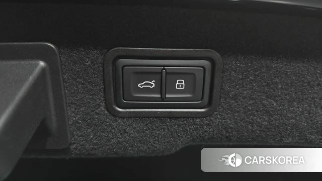 Audi A8 (D5) id 4266713 из Кореи 22