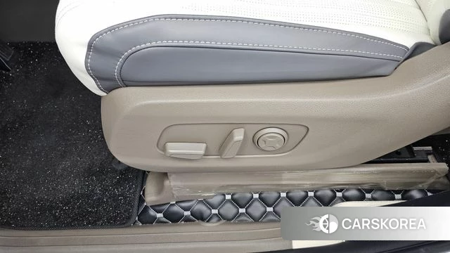 Kia Carnival 4th generation id 4675471 из Кореи 22