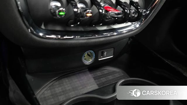 Mini Cooper Clubman id 4196739 из Кореи 22