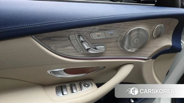 Mercedes-Benz E-Class W213 id 4317048 из Кореи 22