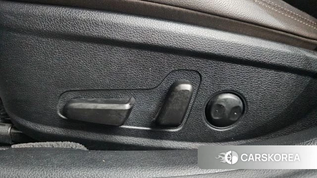 Hyundai The New Grandeur IG Hybrid id 4495977 из Кореи 22