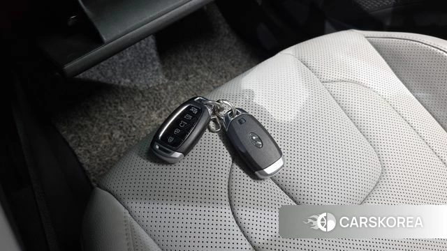 Hyundai Avante Hybrid (CN7) id 4899899 из Кореи 22
