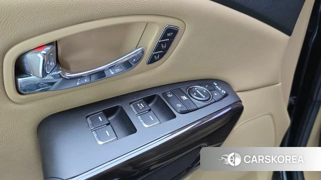 Kia The New Carnival id 4647757 из Кореи 22