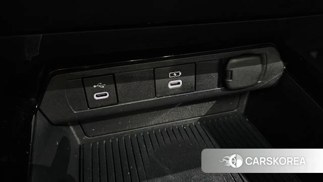 Toyota Prius 5th Generation id 4854069 из Кореи 22