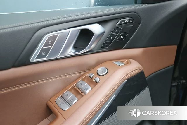 BMW X7 id 4260977 из Китая 22