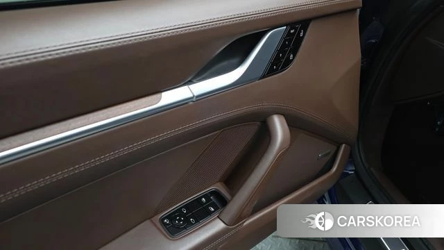 Porsche 911(992) id 4750811 из Кореи 22