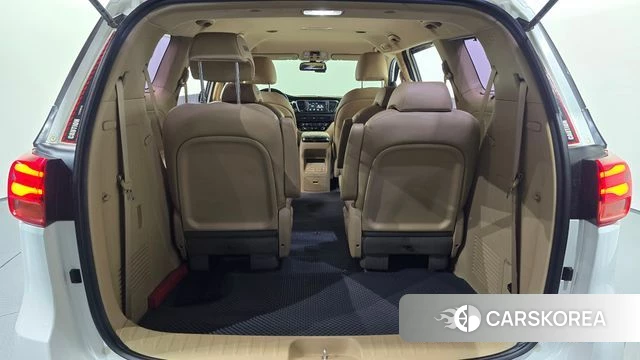 Kia The New Carnival id 4471551 из Кореи 22